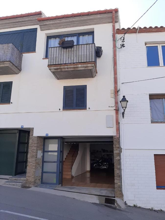 Cal Montaner Casa 3 Habitaciones 3 Banos Y Garaje Cadaqués Exterior foto
